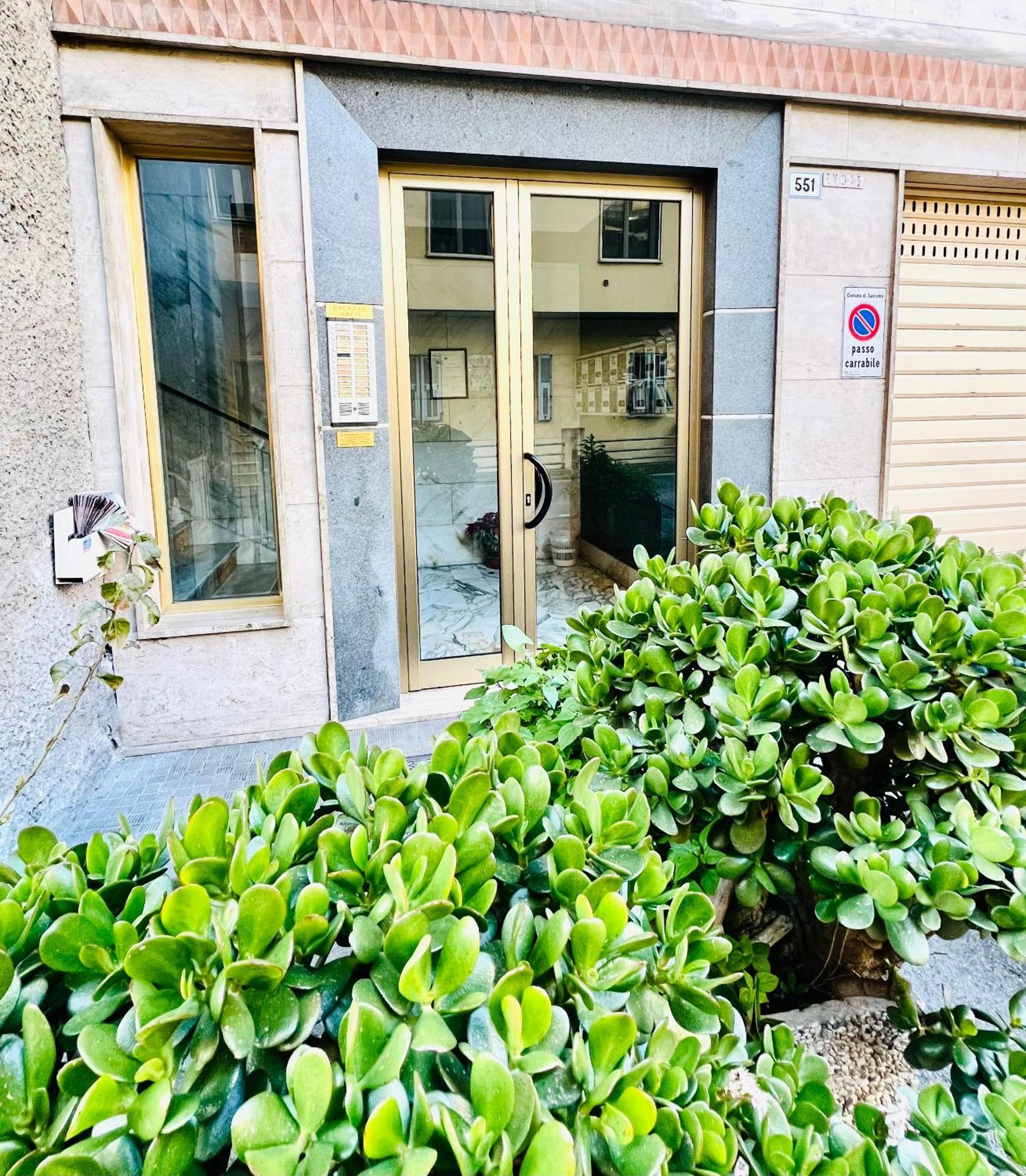 Appartamento Il Giardino Del Comandante - Trilocale Con Garage Sanremo Esterno foto